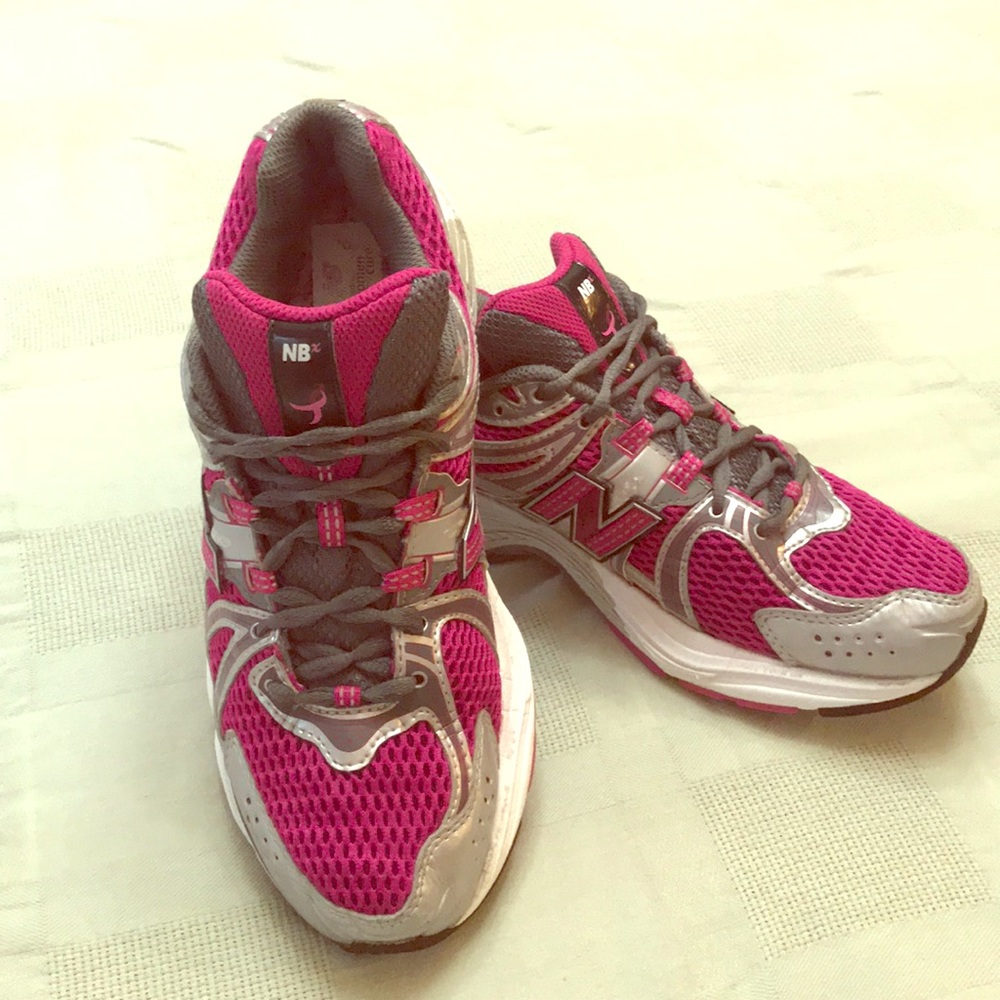 New Balance Susan B Komen 700 Series Sneakers